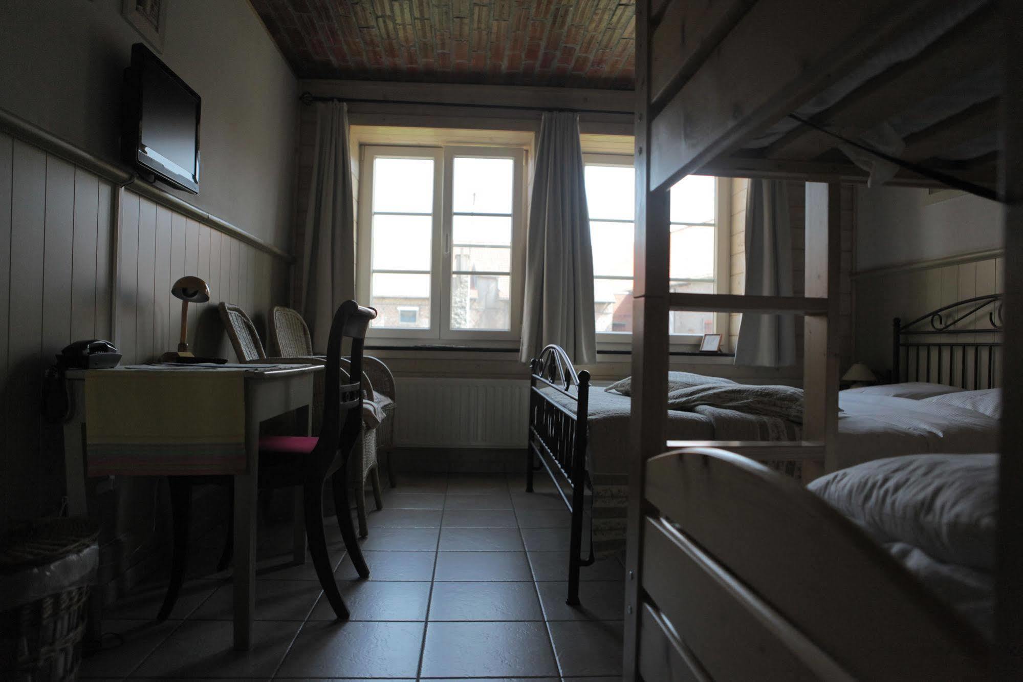 Gasthof Schraevenacker Vleteren Bagian luar foto